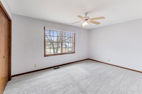 Tiny photo for 56 Winthrop New Road, Sugar Grove, IL 60554 (MLS # 12584215)