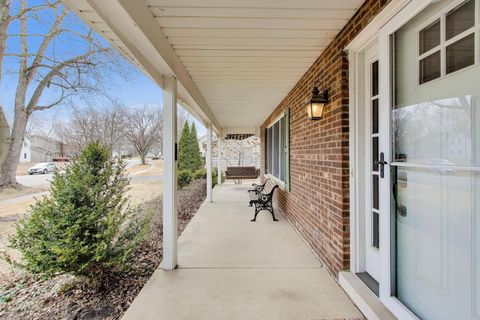 Tiny photo for 56 Winthrop New Road, Sugar Grove, IL 60554 (MLS # 12584215)