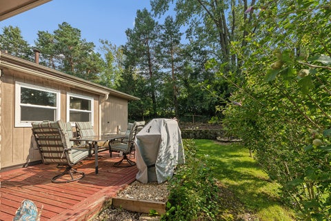 Tiny photo for 12001 W Lake View Drive, Orland Park, IL 60467 (MLS # 12751044)