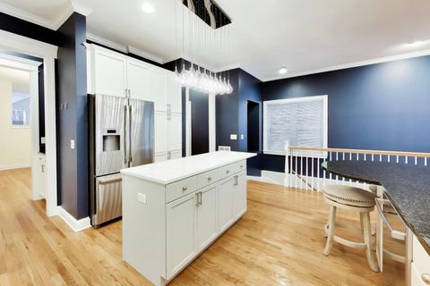 Tiny photo for 5721 N Jersey Avenue, Chicago, IL 60659 (MLS # 12585703)