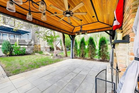 Tiny photo for 5721 N Jersey Avenue, Chicago, IL 60659 (MLS # 12585703)