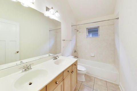 Tiny photo for 5721 N Jersey Avenue, Chicago, IL 60659 (MLS # 12585703)