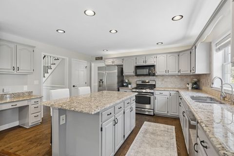 Tiny photo for 2624 Wendy Drive, Naperville, IL 60565 (MLS # 12643446)