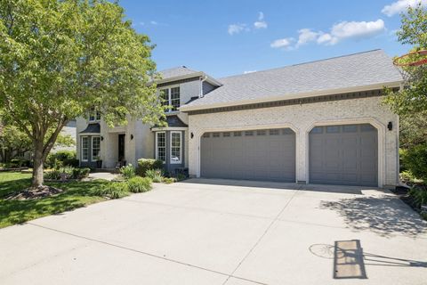 Tiny photo for 2624 Wendy Drive, Naperville, IL 60565 (MLS # 12643446)