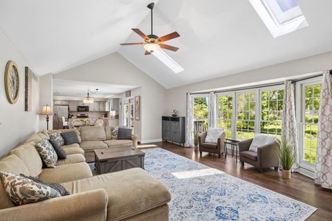 Tiny photo for 2624 Wendy Drive, Naperville, IL 60565 (MLS # 12643446)