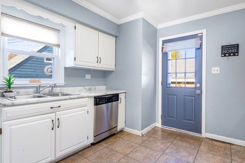 Tiny photo for 17816 Commercial Avenue, Lansing, IL 60438 (MLS # 12551927)