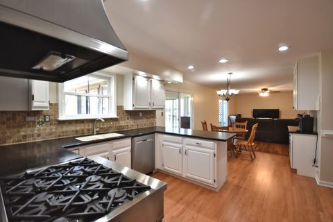 Tiny photo for 6N264 Weber Drive, St. Charles, IL 60174 (MLS # 12542961)