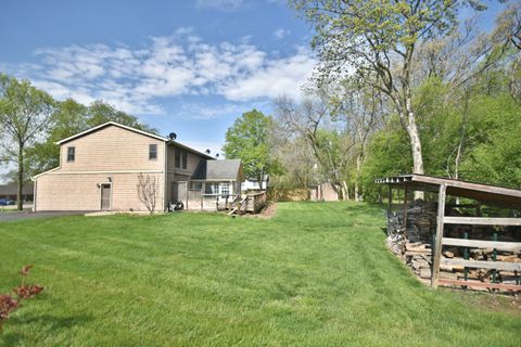 Tiny photo for 6N264 Weber Drive, St. Charles, IL 60174 (MLS # 12542961)