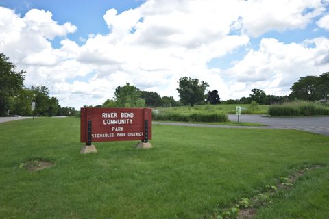 Tiny photo for 6N264 Weber Drive, St. Charles, IL 60174 (MLS # 12542961)