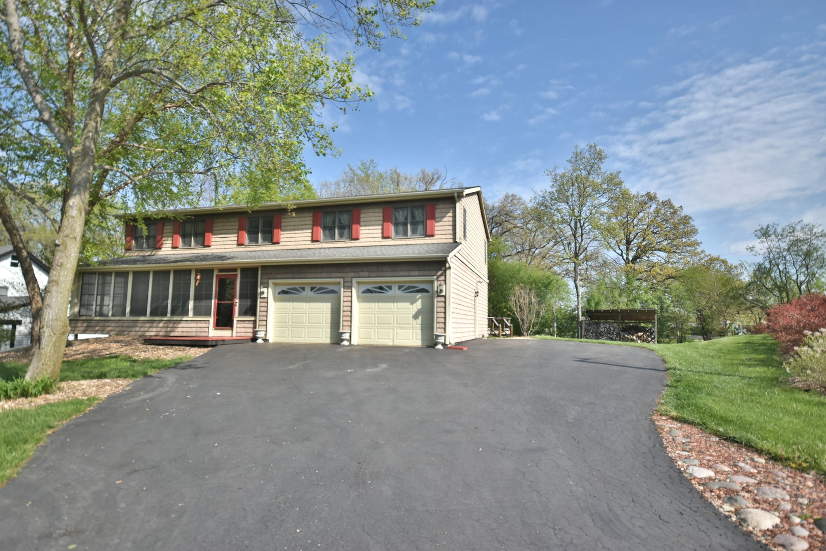 6N264 Weber Drive