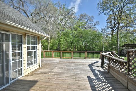 Tiny photo for 6N264 Weber Drive, St. Charles, IL 60174 (MLS # 12542961)