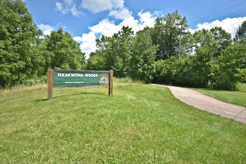 Tiny photo for 6N264 Weber Drive, St. Charles, IL 60174 (MLS # 12542961)