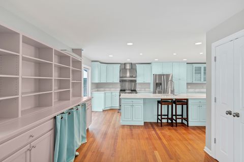 Tiny photo for 1405 Surrey Lane, Algonquin, IL 60102 (MLS # 12521489)