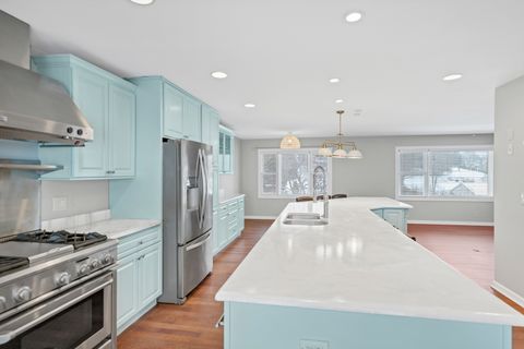 Tiny photo for 1405 Surrey Lane, Algonquin, IL 60102 (MLS # 12521489)