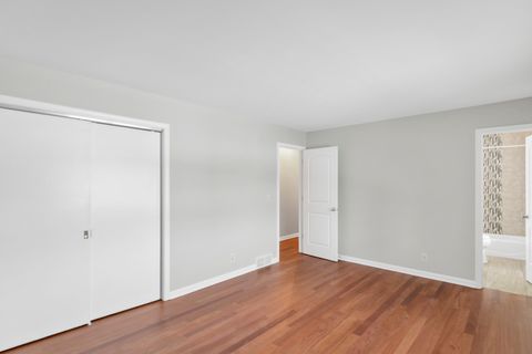 Tiny photo for 1405 Surrey Lane, Algonquin, IL 60102 (MLS # 12521489)