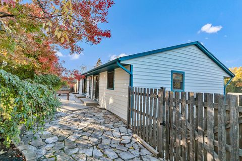 Tiny photo for 1405 Surrey Lane, Algonquin, IL 60102 (MLS # 12521489)