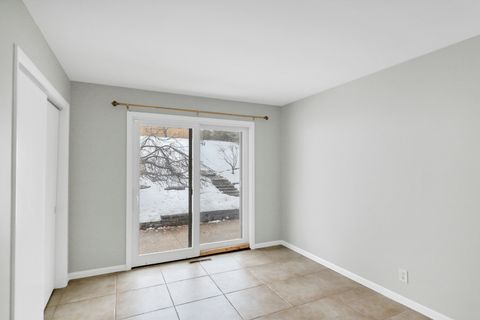 Tiny photo for 1405 Surrey Lane, Algonquin, IL 60102 (MLS # 12521489)