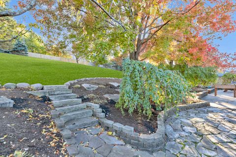 Tiny photo for 1405 Surrey Lane, Algonquin, IL 60102 (MLS # 12521489)