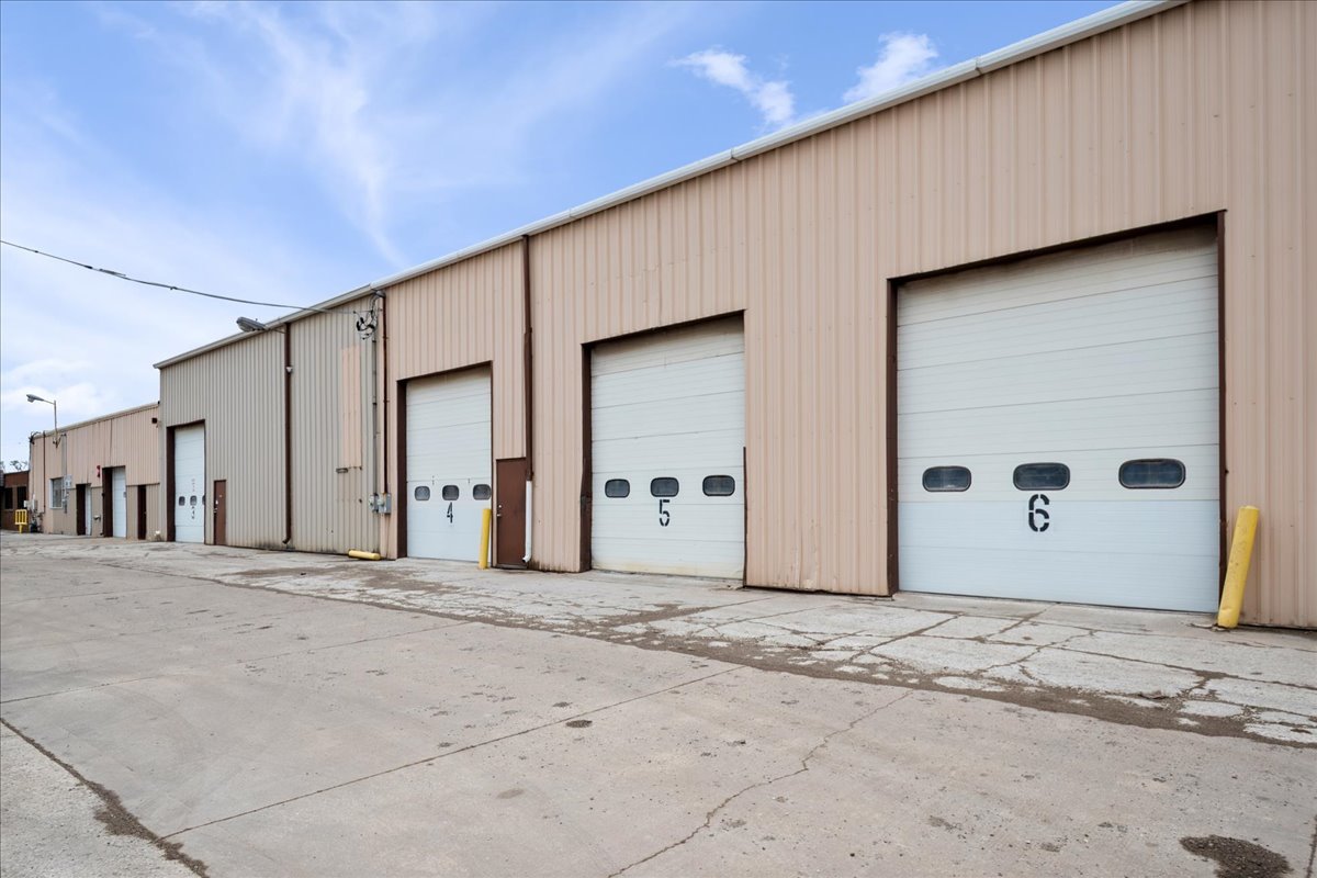 Photo 1 of 12 — 310 W 162nd Street, South Holland, IL 60473