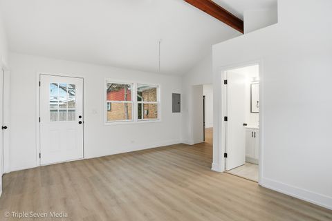 Tiny photo for 6135 Birmingham Street, Chicago Ridge, IL 60415 (MLS # 12558399)