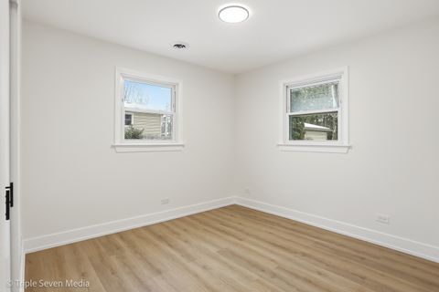 Tiny photo for 6135 Birmingham Street, Chicago Ridge, IL 60415 (MLS # 12558399)