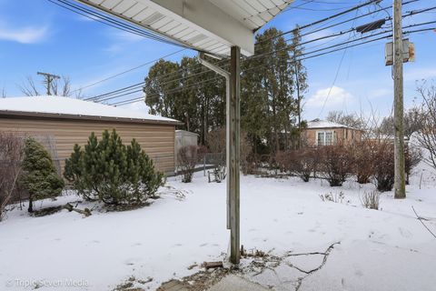 Tiny photo for 6135 Birmingham Street, Chicago Ridge, IL 60415 (MLS # 12558399)