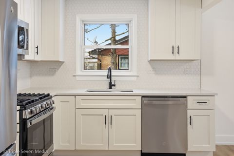 Tiny photo for 6135 Birmingham Street, Chicago Ridge, IL 60415 (MLS # 12558399)