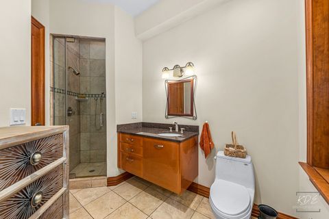 Tiny photo for 904 S Edgewood Lane, Mount Prospect, IL 60056 (MLS # 12488478)
