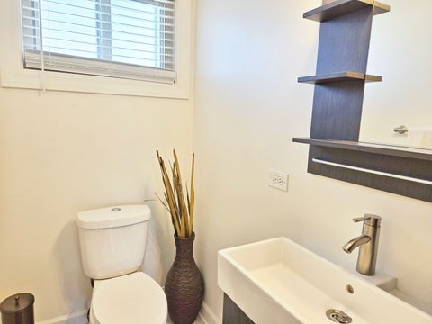 Tiny photo for 980 W Grant Drive, Des Plaines, IL 60016 (MLS # 12625313)