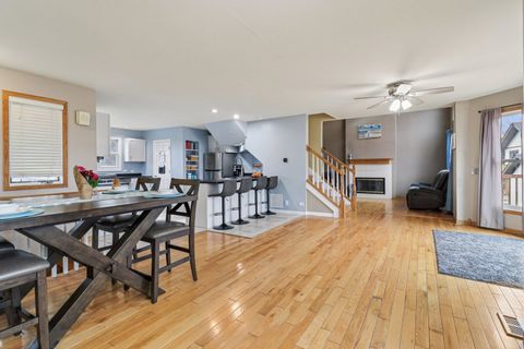 Tiny photo for 912 River Terrace Drive, Johnsburg, IL 60051 (MLS # 12578722)