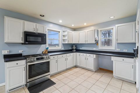 Tiny photo for 912 River Terrace Drive, Johnsburg, IL 60051 (MLS # 12578722)