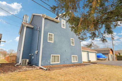 Tiny photo for 912 River Terrace Drive, Johnsburg, IL 60051 (MLS # 12578722)