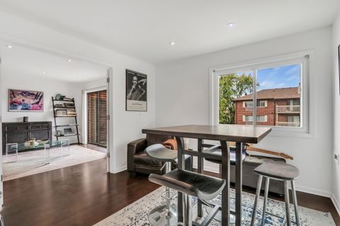 Tiny photo for 820 N Lakeside Drive #2D, Vernon Hills, IL 60061 (MLS # 12492049)