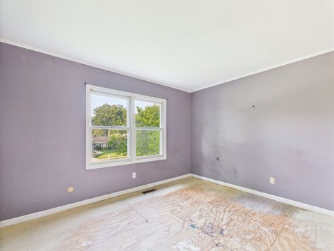 Tiny photo for 1136 Pine Court, Batavia, IL 60510 (MLS # 12435794)