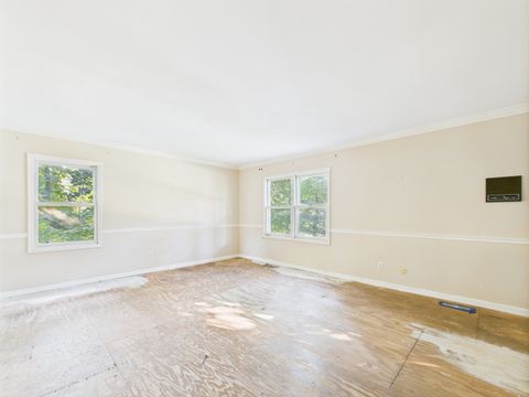 Tiny photo for 1136 Pine Court, Batavia, IL 60510 (MLS # 12435794)