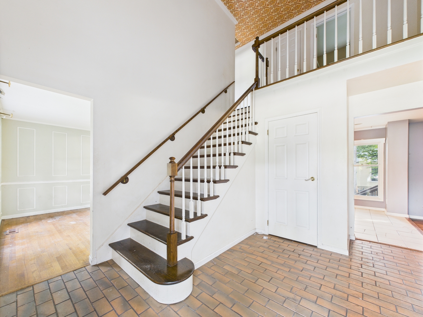 1136 Pine Court