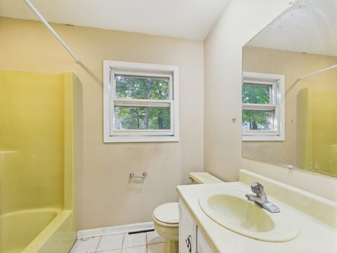 Tiny photo for 1136 Pine Court, Batavia, IL 60510 (MLS # 12435794)