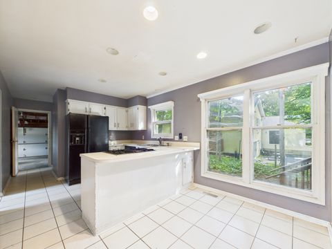 Tiny photo for 1136 Pine Court, Batavia, IL 60510 (MLS # 12435794)