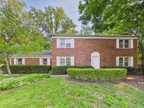 Tiny photo for 1136 Pine Court, Batavia, IL 60510 (MLS # 12435794)