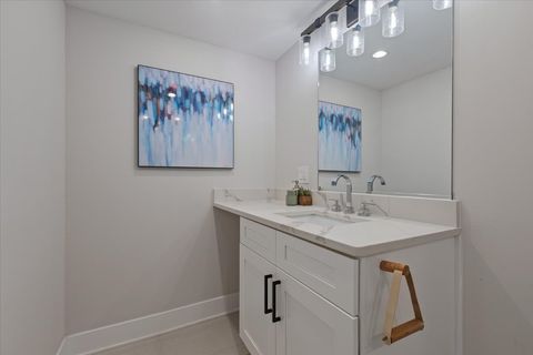 Tiny photo for 3346 W Cullom Avenue, Chicago, IL 60618 (MLS # 12589821)