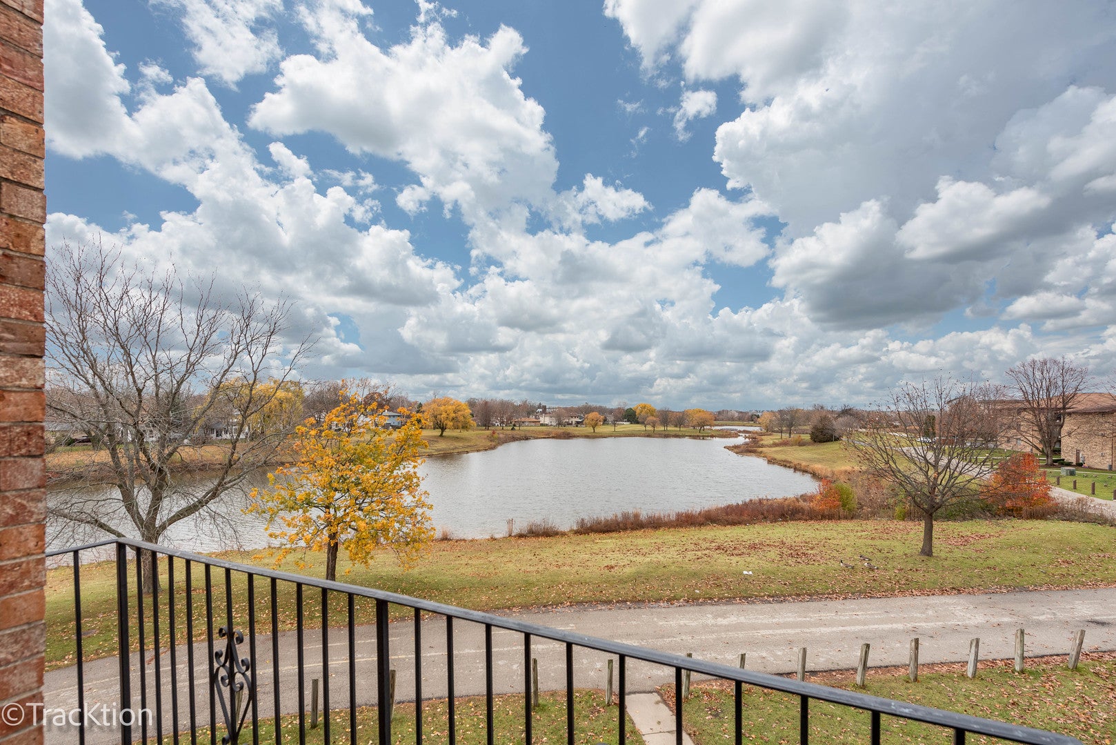159 W ELK Trail 359