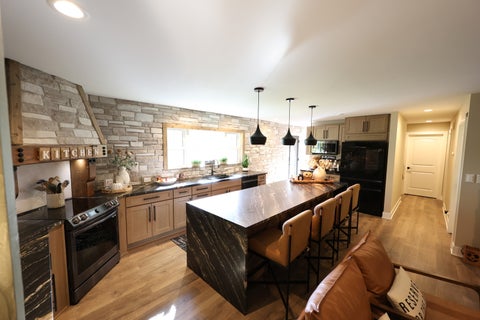 Tiny photo for 205 Coventry Avenue, Spring Grove, IL 60081 (MLS # 12795841)