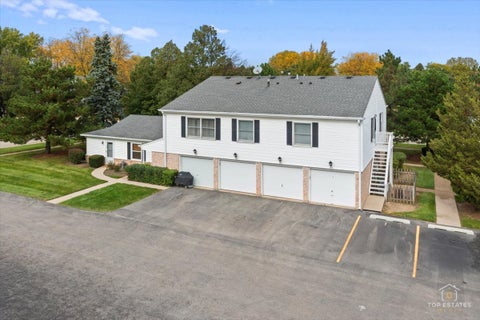 Tiny photo for 753 Moore Drive #753, Elk Grove Village, IL 60007 (MLS # 12780926)