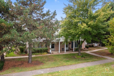 Tiny photo for 753 Moore Drive #753, Elk Grove Village, IL 60007 (MLS # 12780926)