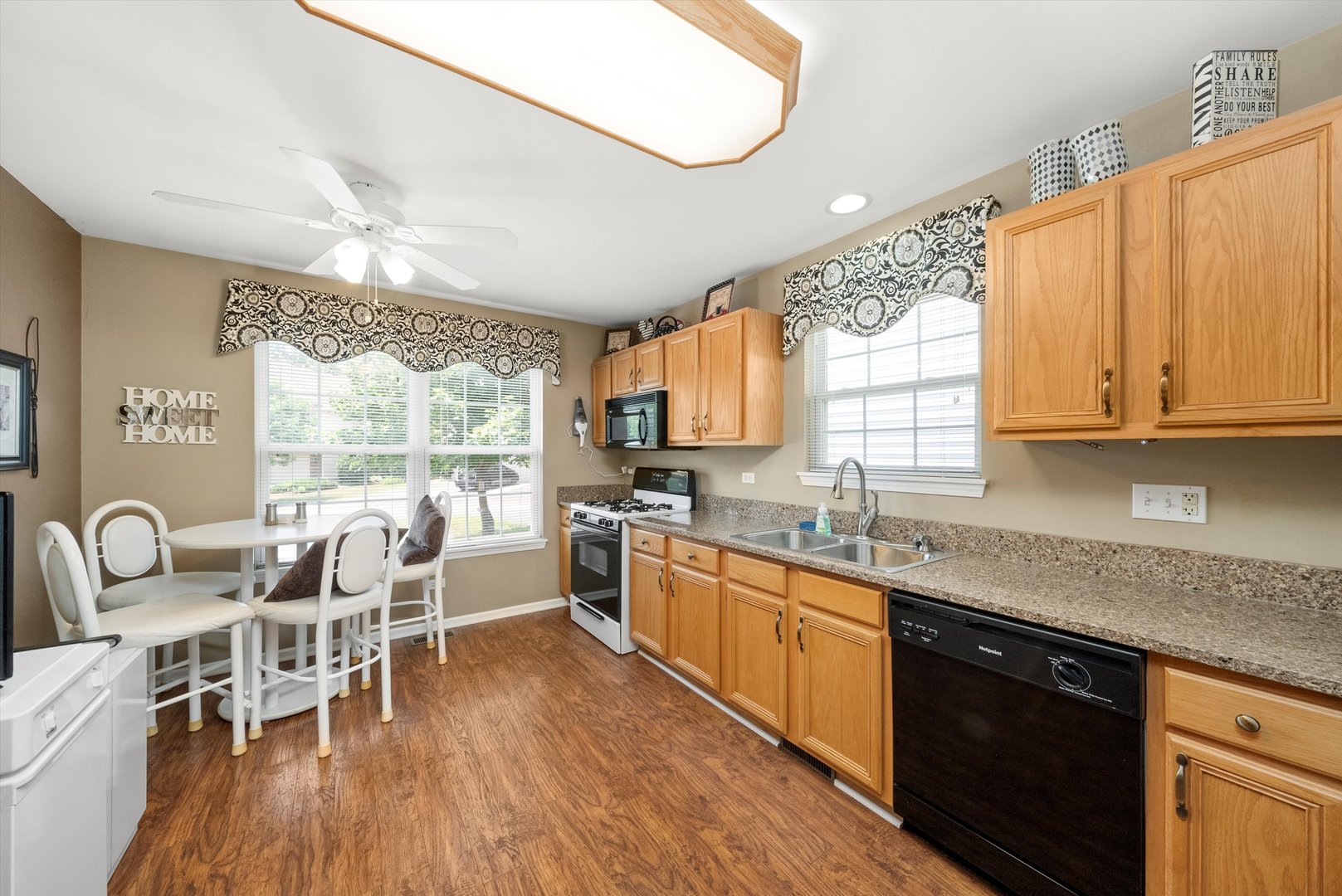 1045 Fairway Drive