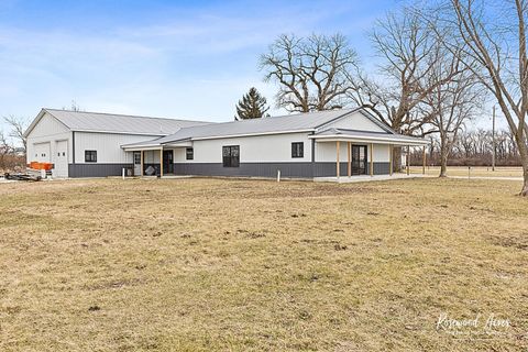 Tiny photo for 6255 W State Route 17 Road, Kankakee, IL 60901 (MLS # 12537429)