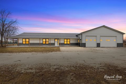 Photo of 6255 W State Route 17 Road, Kankakee, IL 60901 (MLS # 12537429)