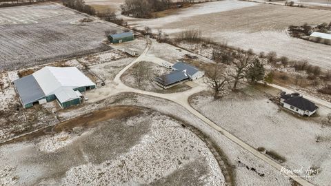 Tiny photo for 6255 W State Route 17 Road, Kankakee, IL 60901 (MLS # 12537429)