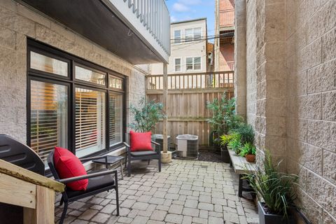 Tiny photo for 3547 N Fremont Street #1N, Chicago, IL 60657 (MLS # 12407637)