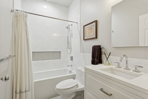 Tiny photo for 3547 N Fremont Street #1N, Chicago, IL 60657 (MLS # 12407637)